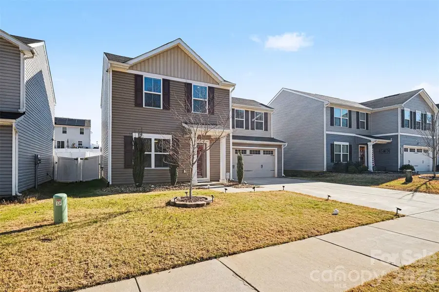 6832 Ludell Lane, Charlotte, NC 28215 - Image #2