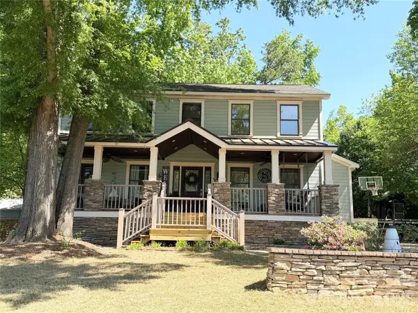19424 Heartland Street, Cornelius, NC 28031