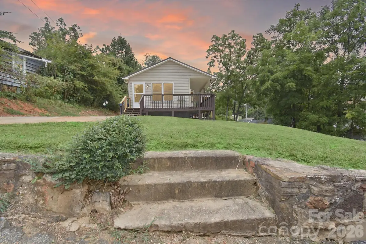 110 West Lane, Brevard, NC 28712 - Image #1