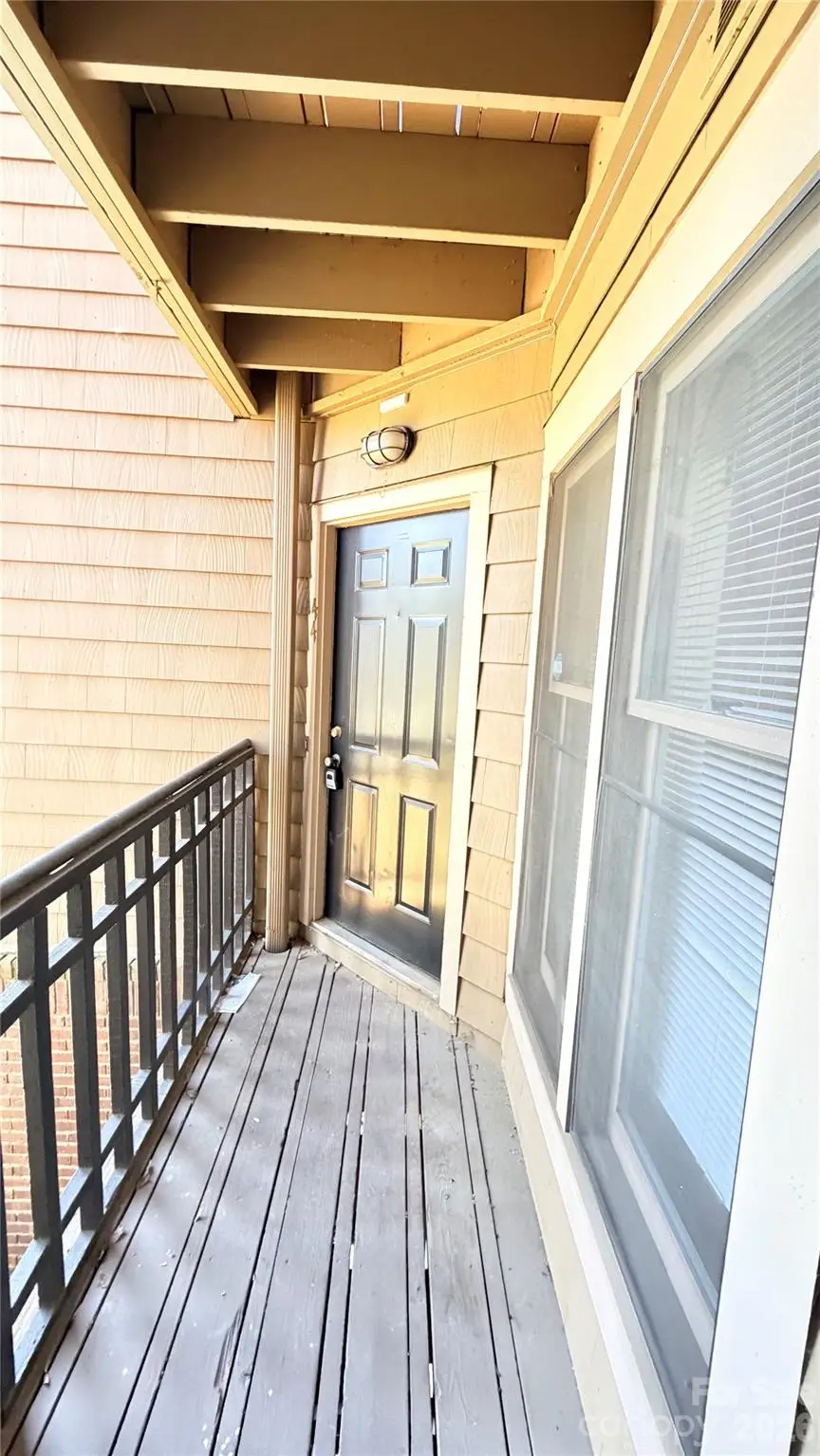 1101 #44 E Morehead Street, Charlotte, NC 28204 - Image #2