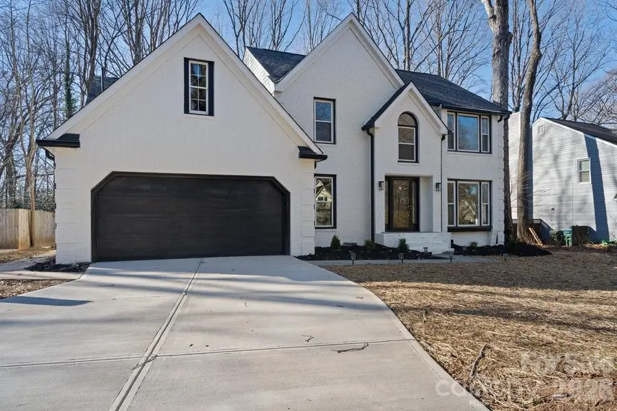2124 Annecy Drive, Matthews, NC 28105 - Image #2