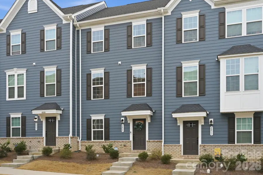 2409 Autumn Olive Lane, Matthews, NC 28104 - Image #2