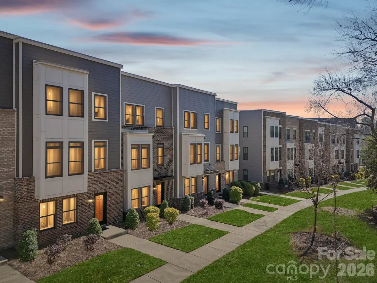 547 Nantahala Drive, Charlotte, NC 28211 - Image #1