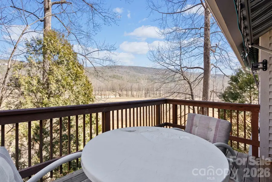 299 Blue Ridge Drive S #3, Marion, NC 28752 - Image #2