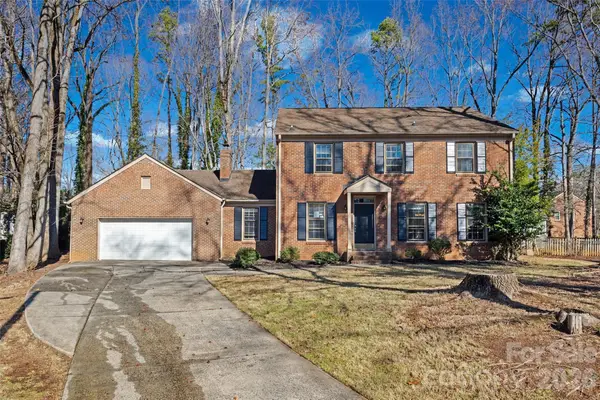 812 Duffy Court, Matthews, NC 28105