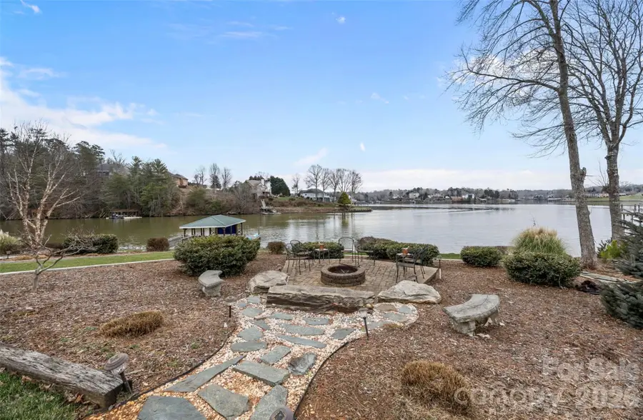 5231 Peninsula Drive, Granite Falls, NC 28630 - Image #3