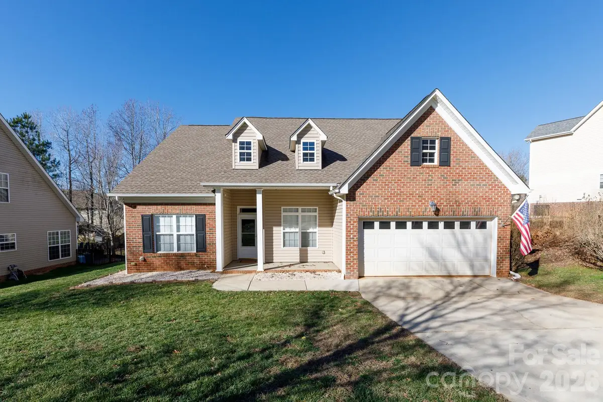 424 Elizabeth Valley Lane, Clover, SC 29710 - Image #1