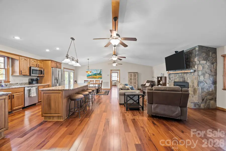 79 Winslow Road, Waynesville, NC 28786 - Image #2