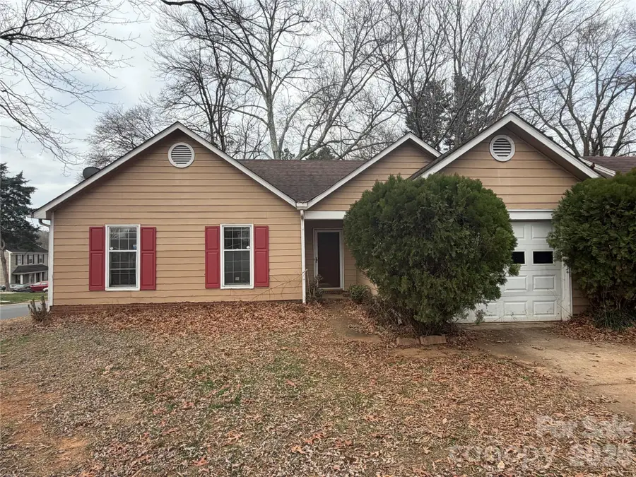 7307 Morris Pond Drive, Charlotte, NC 28227 - Image #3