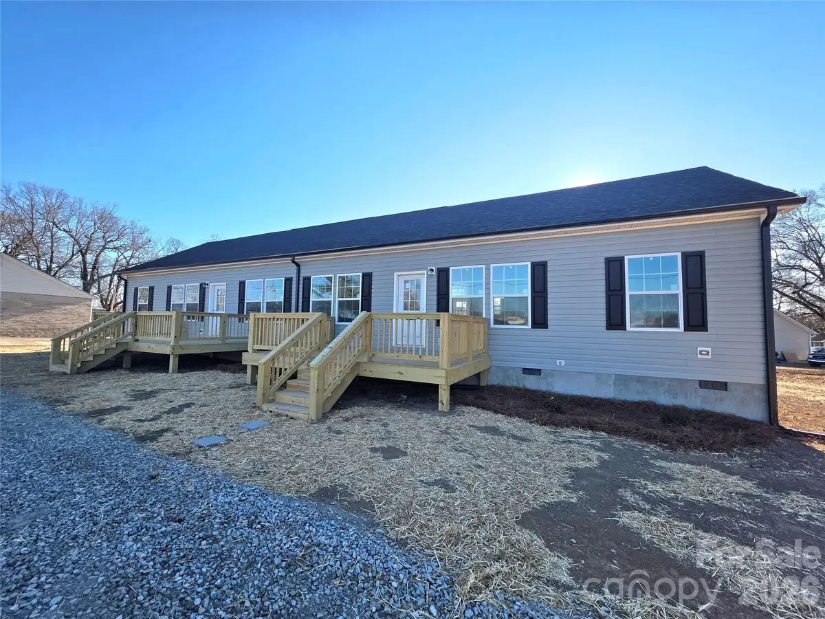 1009 E Airline Street, Gastonia, NC 28054 - Image #1