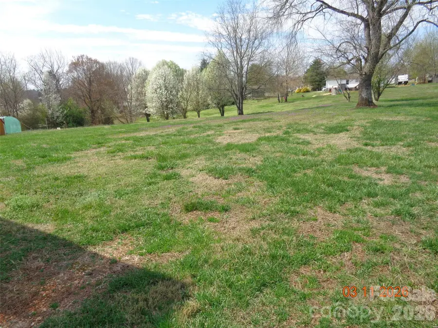 3911 Woodmont Court, Lenoir, NC 28645 - #2