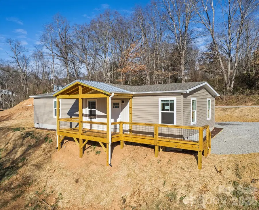 77 Geiranger Drive, Clyde, NC 28721 - #2