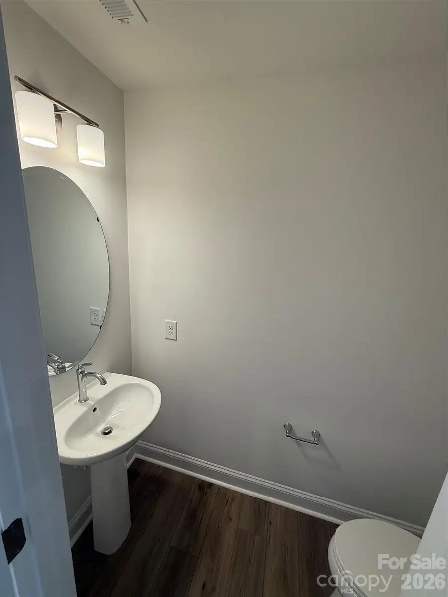 2221 Gladwyne Place, Charlotte, NC 28269 - Image #3