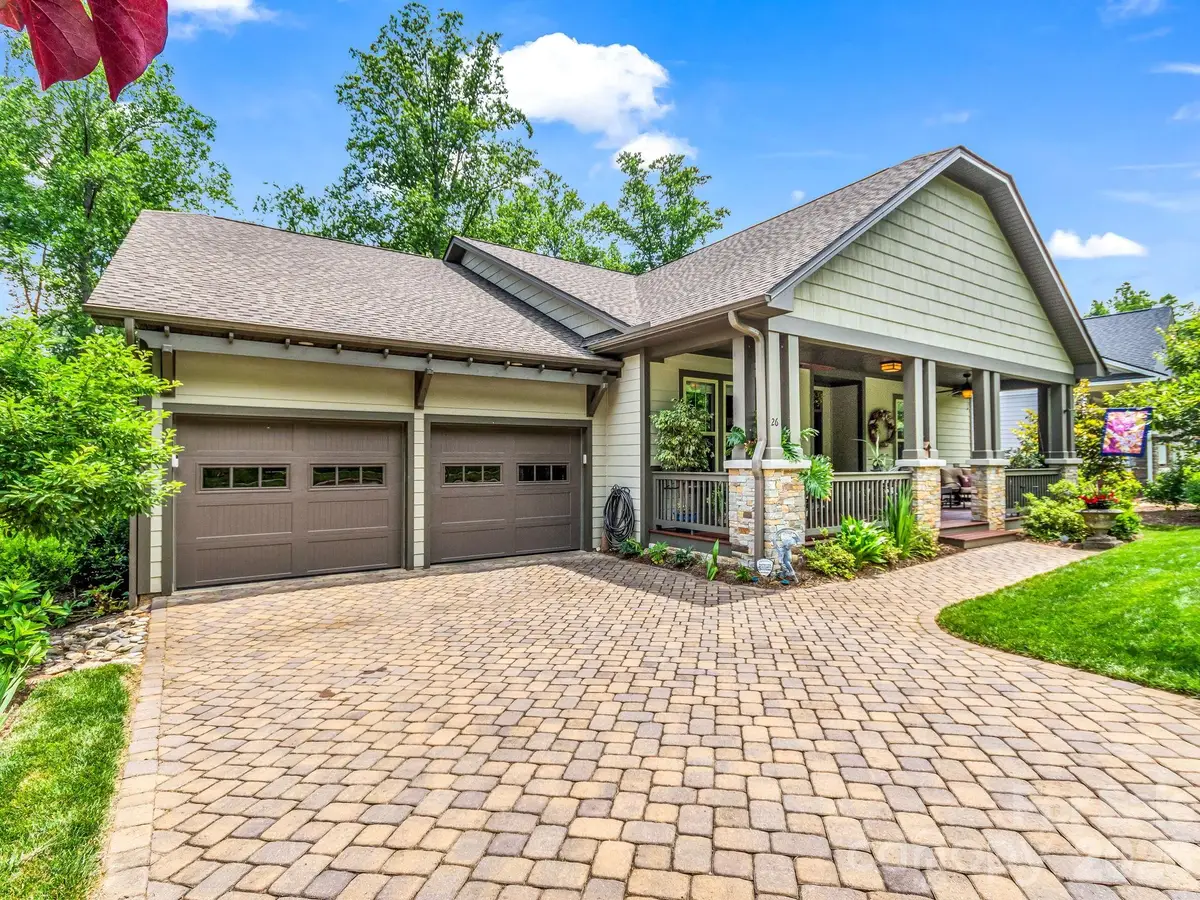 26 Balsam High Road, Candler, NC 28715 - #1