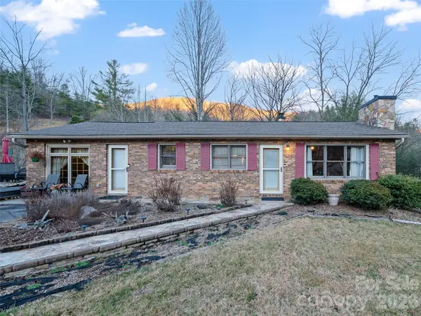 1280 Hamburg Road, Bakersville, NC 28705