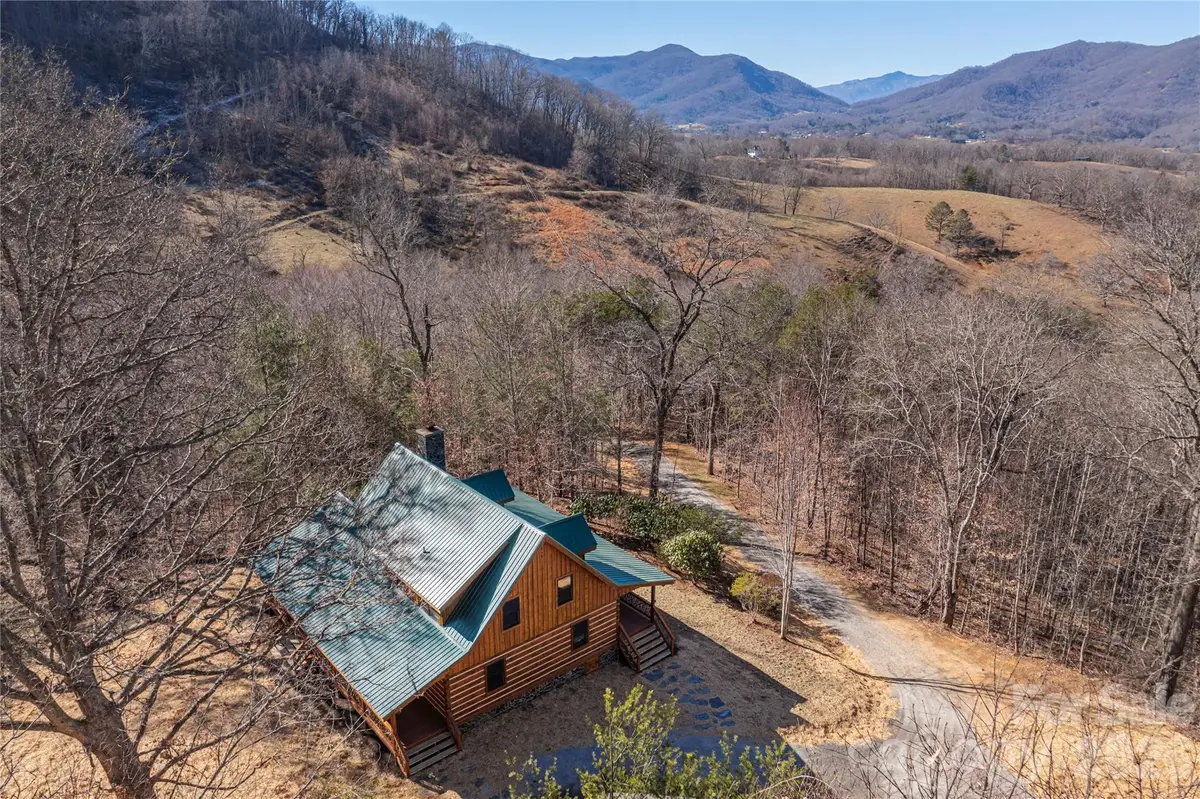 706 Ramble Lane, Canton, NC 28716 - Image #1
