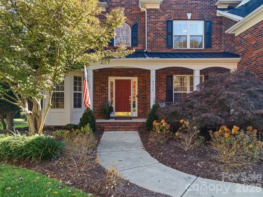 6318 Riverside Oaks Drive, Huntersville, NC 28078 - Image #2