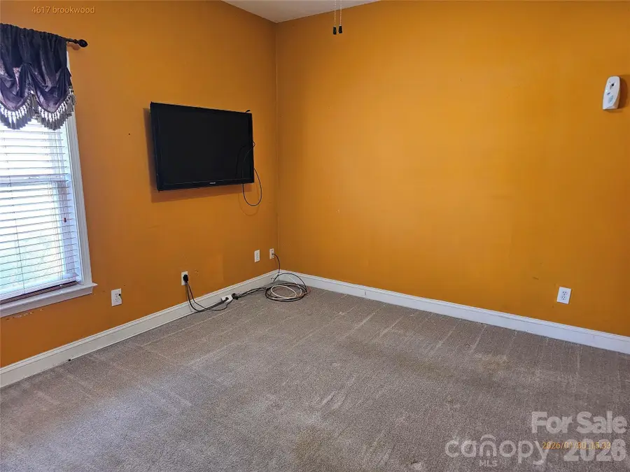 4617 Brookwood Road, Charlotte, NC 28215 - Image #3