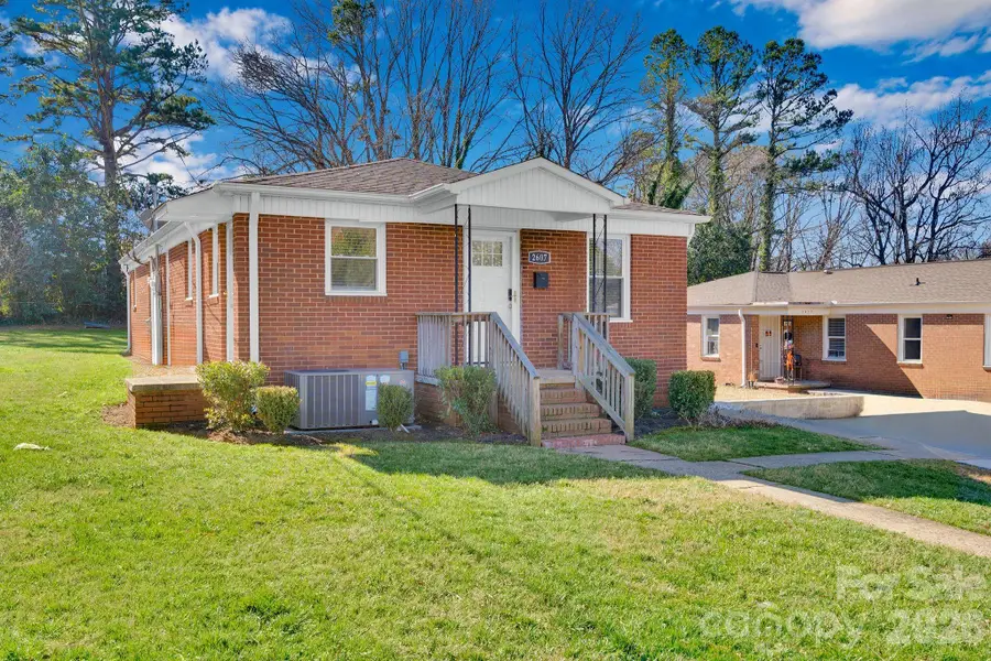 2607/2609 Celia Avenue, Charlotte, NC 28216 - Image #2