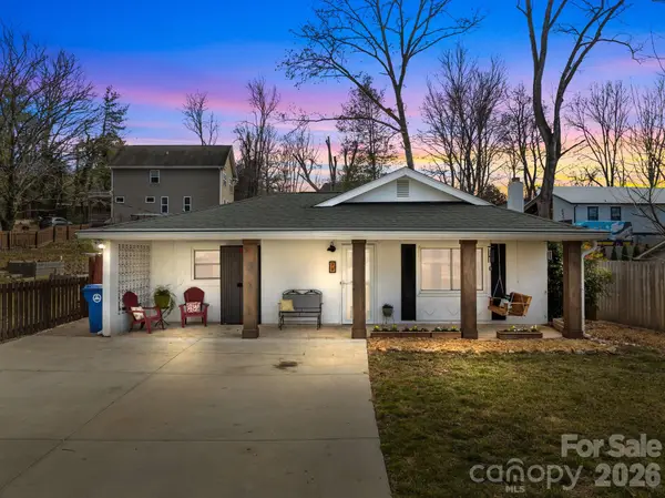 79 Bellevue Road, Asheville, NC 28803