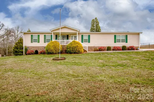 161 Hidden Brook Drive, Statesville, NC 28677