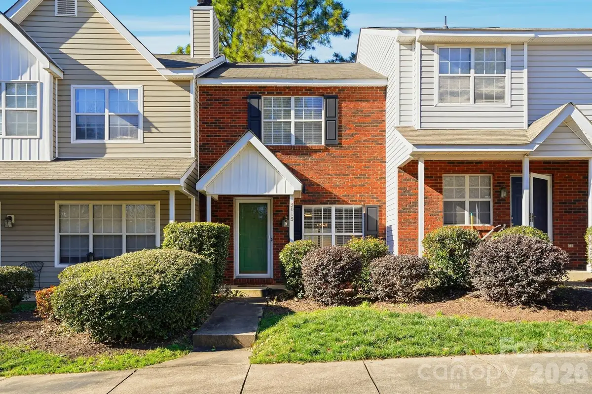3015 Summercroft Lane, Charlotte, NC 28269 - Image #1