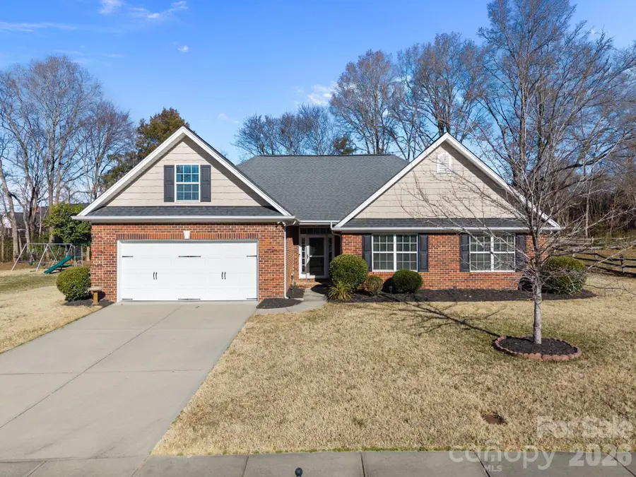 855 Juanita Drive Sw, Concord, NC 28027 - Image #2