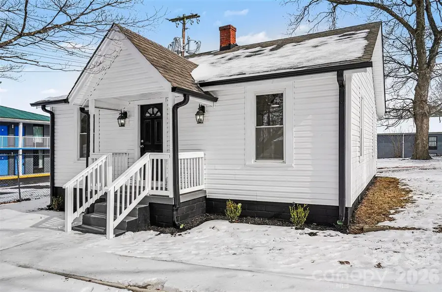 3042 N Oxford Street, Claremont, NC 28610 - Image #2