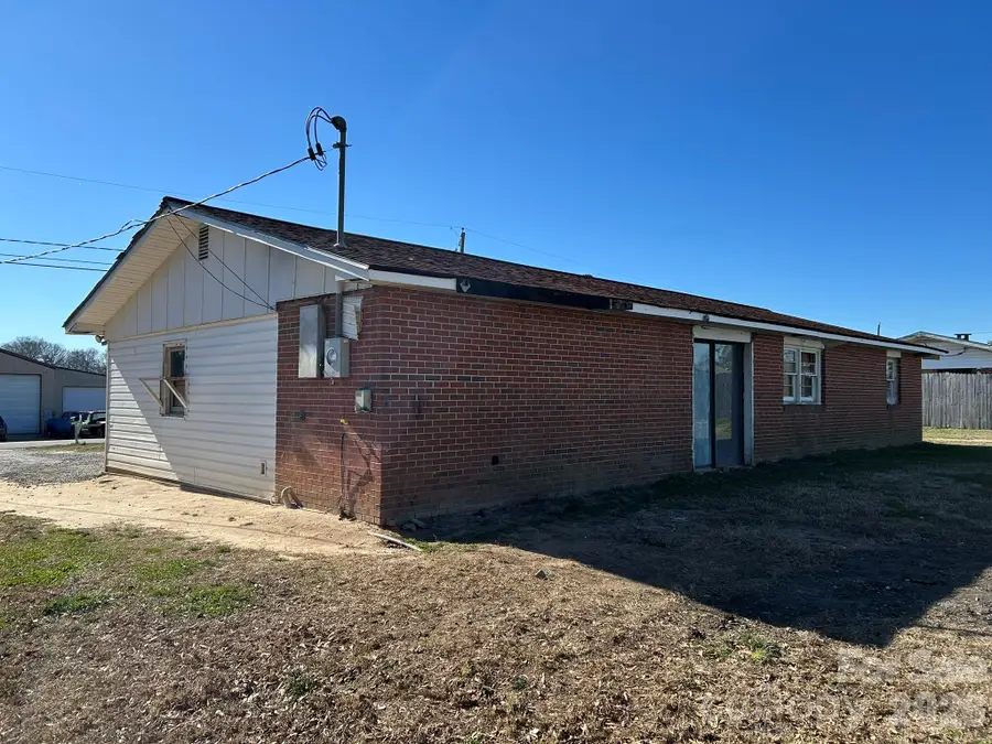 148 Windy Hill Drive, Forest City, NC 28043 - Image #3