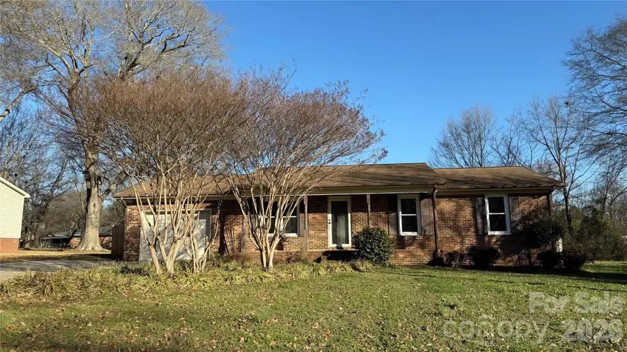 112 Woodhill Drive, Shelby, NC 28152 - Image #2