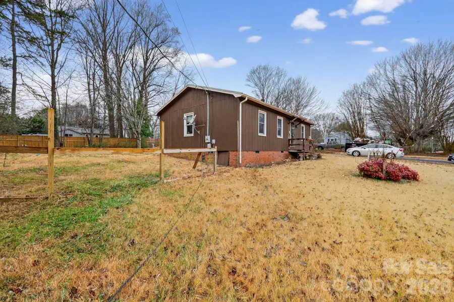 622 Worthville Street, Randleman, NC 27317 - Image #2