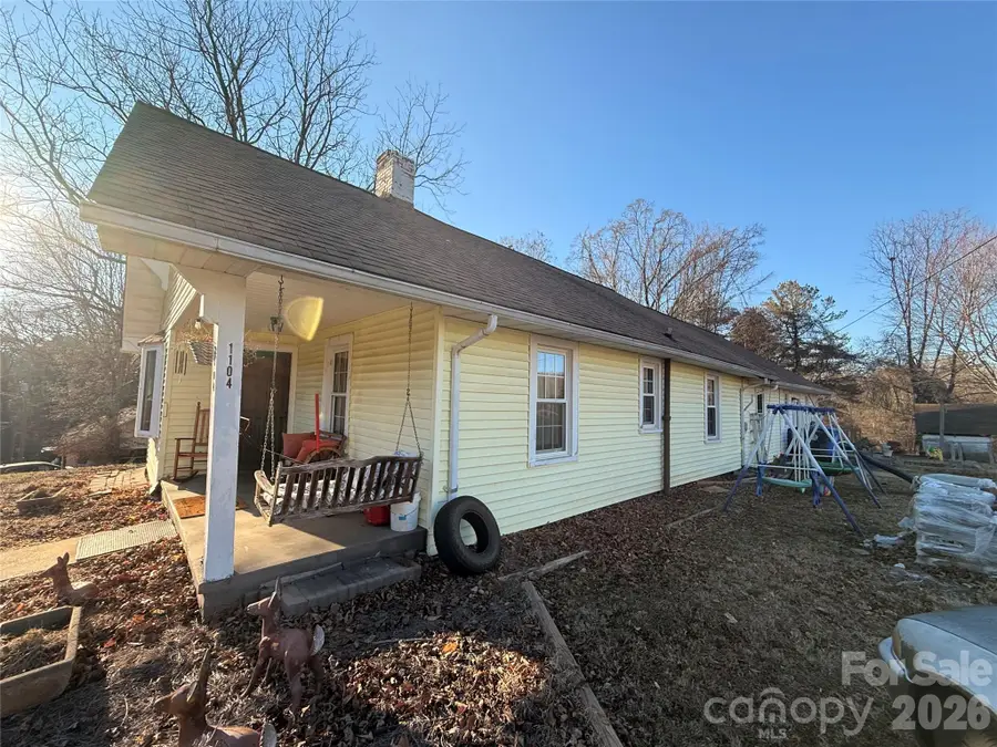 1104 K Street, North Wilkesboro, NC 28659 - Image #3
