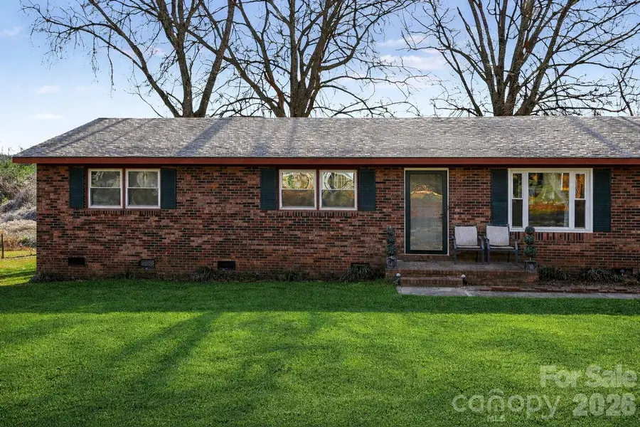 4030 Angus Drive, Gastonia Township, NC 28056 - Image #3