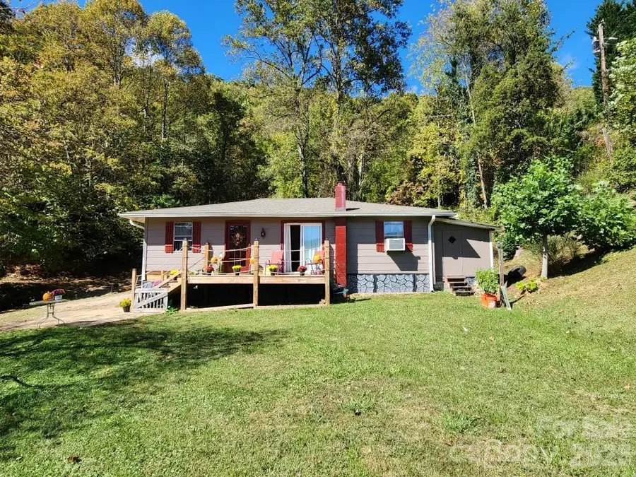 41 Gunches Dirt Road, Candler, NC 28715 - Image #3