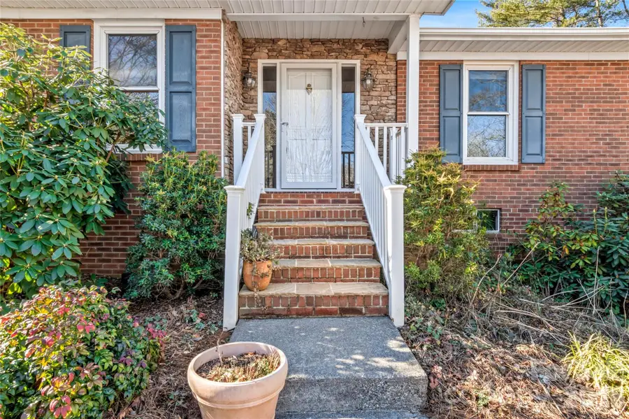 3606 Squirewood Drive #491, Clemmons, NC 27012 - Image #2