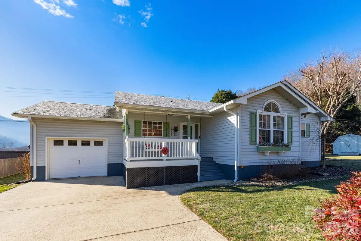 79 Sunflower Lane, Waynesville, NC 28785 - Image #1