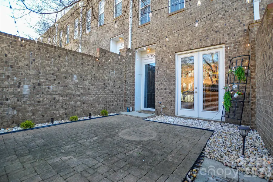 5765 Village Drive Nw, Concord, NC 28027 - Image #2