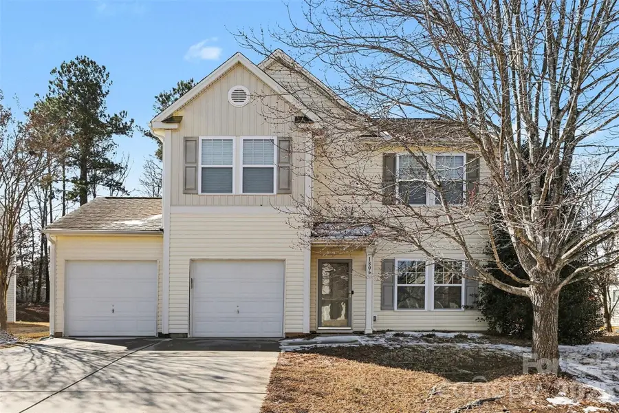 1806 Tradd Avenue, Clover, SC 29710 - Image #2