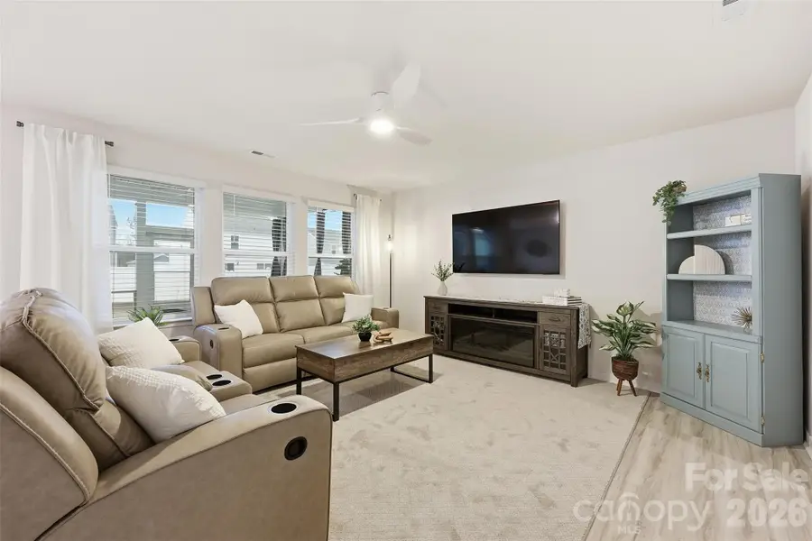 586 N Sparkleberry Street, Chester, SC 29706 - #2