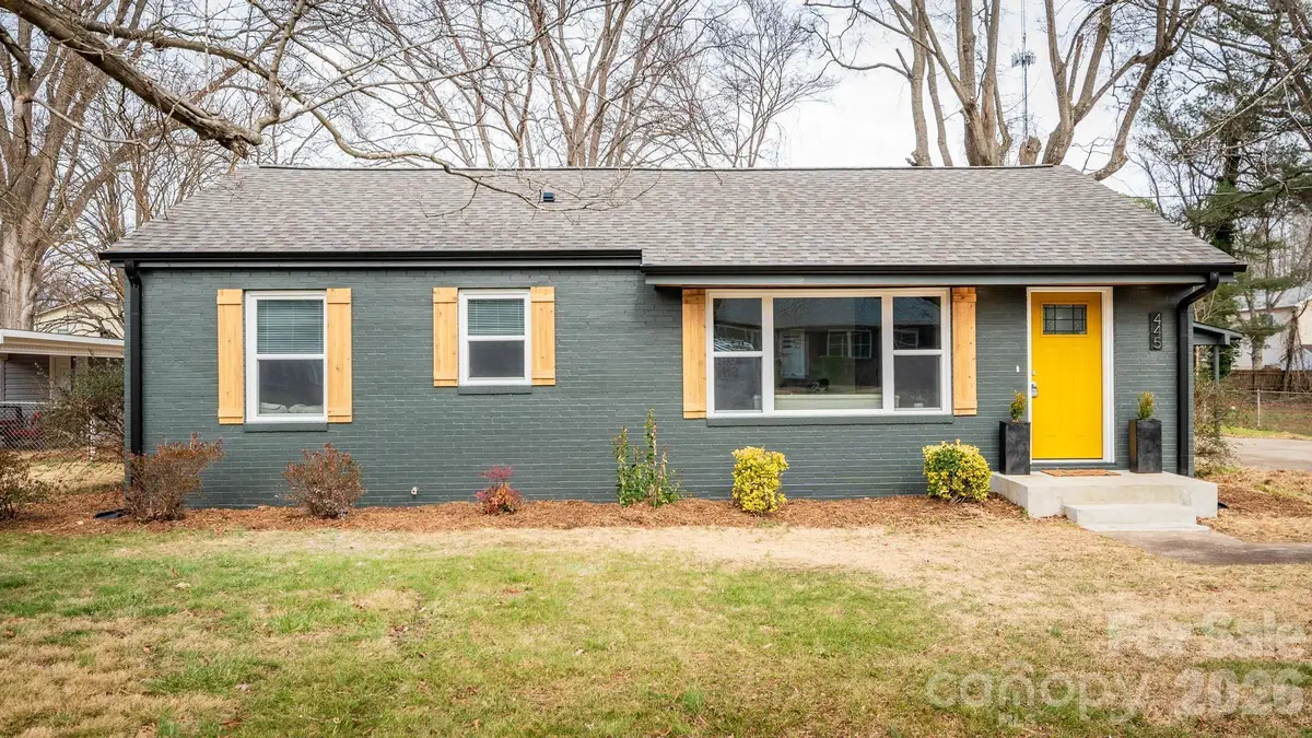 445 Hillcrest Drive, Statesville, NC 28677 - Image #1