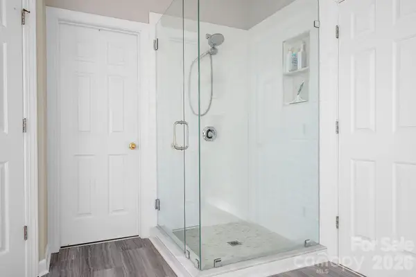 16116 Hallaton Drive, Huntersville, NC 28078