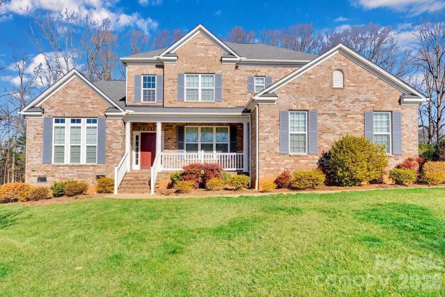 535 Brightleaf Place Nw, Concord, NC 28027 - Image #2