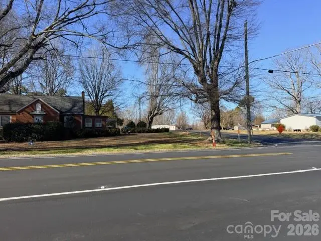 2060 Charlotte Highway, Mooresville, NC 28117 - Image #3