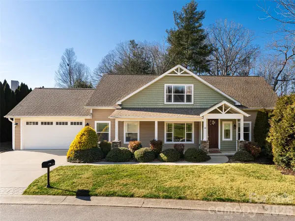 34 Driftstone Circle, Arden, NC 28704