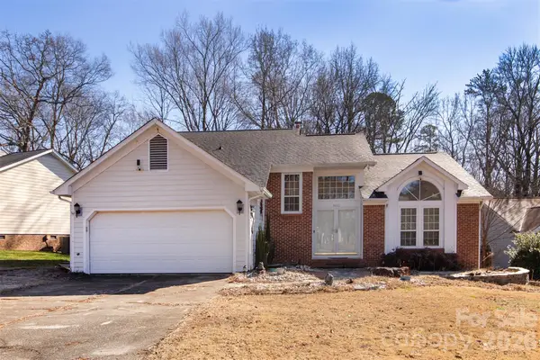 3800 Armitage Drive, Charlotte, NC 28269