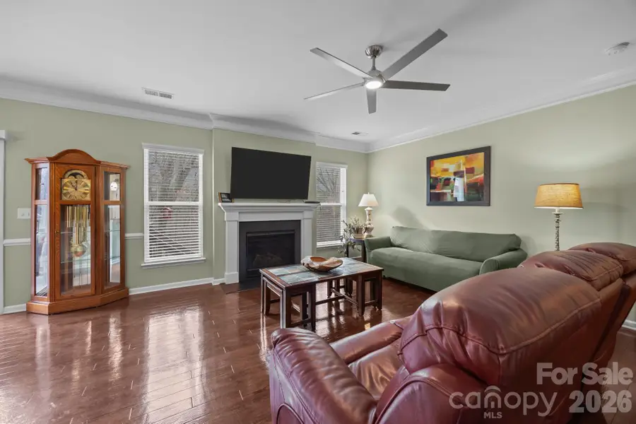 112 E Heart Pine Lane, Statesville, NC 28677 - Image #2