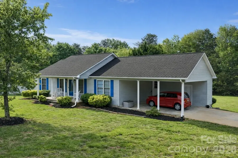 3124 Banks Street, Lincolnton, NC 28092 - #2