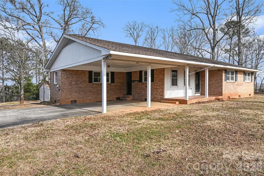 238 Lakeview Drive, Blacksburg, SC 29702 - Image #2