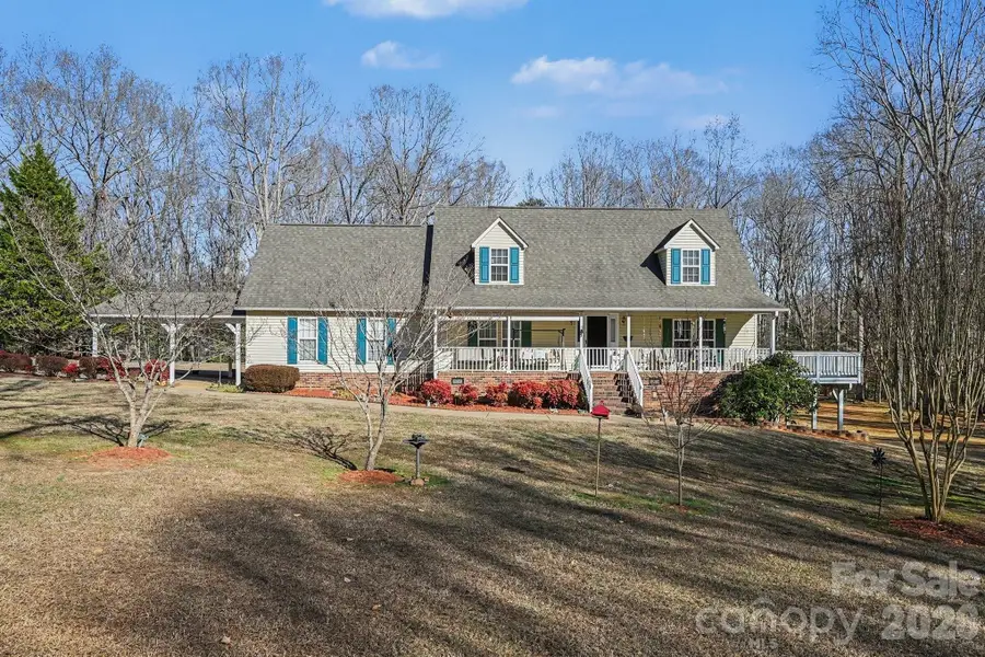 162 Terry Lane Drive, Dallas, NC 28034 - Image #2