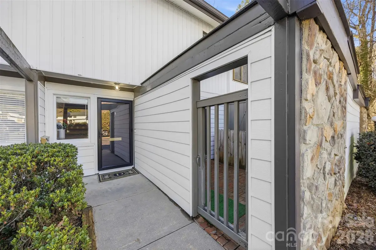 3617 Maple Glen Lane, Charlotte, NC 28226 - #1